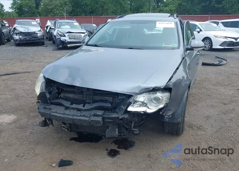 2007 Volkswagen Passat 2.0T from USA, damaged, VIN WVWLK73C07E005752